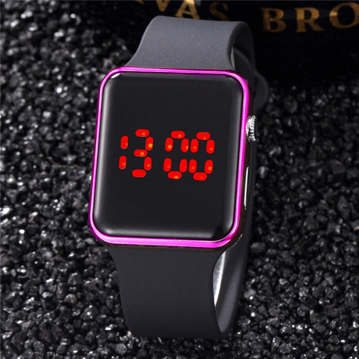 LED Electronic Sport Silicone Kids Watch Fashion Casual Outdoor Digital Display Watches Simple Kids Digital Watch Sport Led Simply Stylish Electronic Digital Wrist Watches For Women Ladies Teens Girls