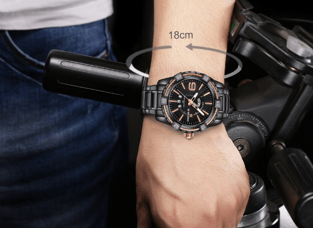 Men's  Luxury Stainless steal Waterproof Watch With Day And Date Display Unique Design Perfect Gift In Modern Metal Men  Wrist Watch Design