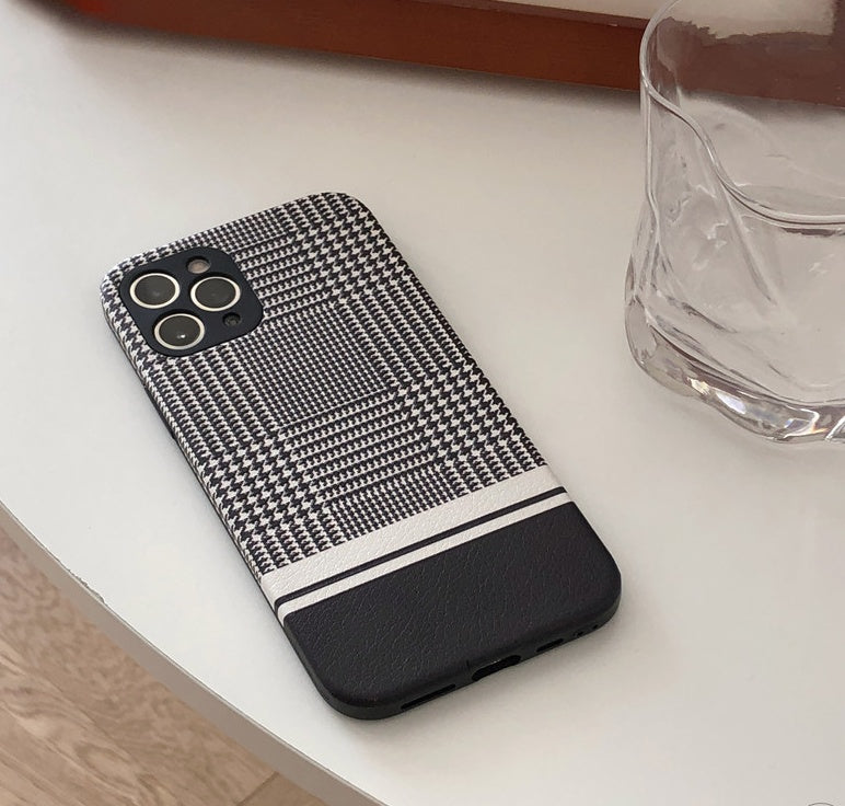 Compatible with Apple, Black houndstooth iPhone 11 phone case
