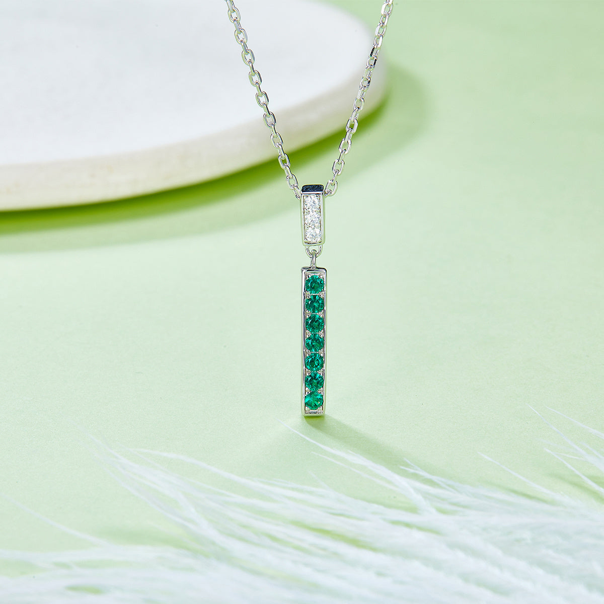 S925 Silver 3g Lab-Created Emerald Bar Necklace, 1.8mm Stones 42&3cm, D VVS1 Moissanite, GRA Certified