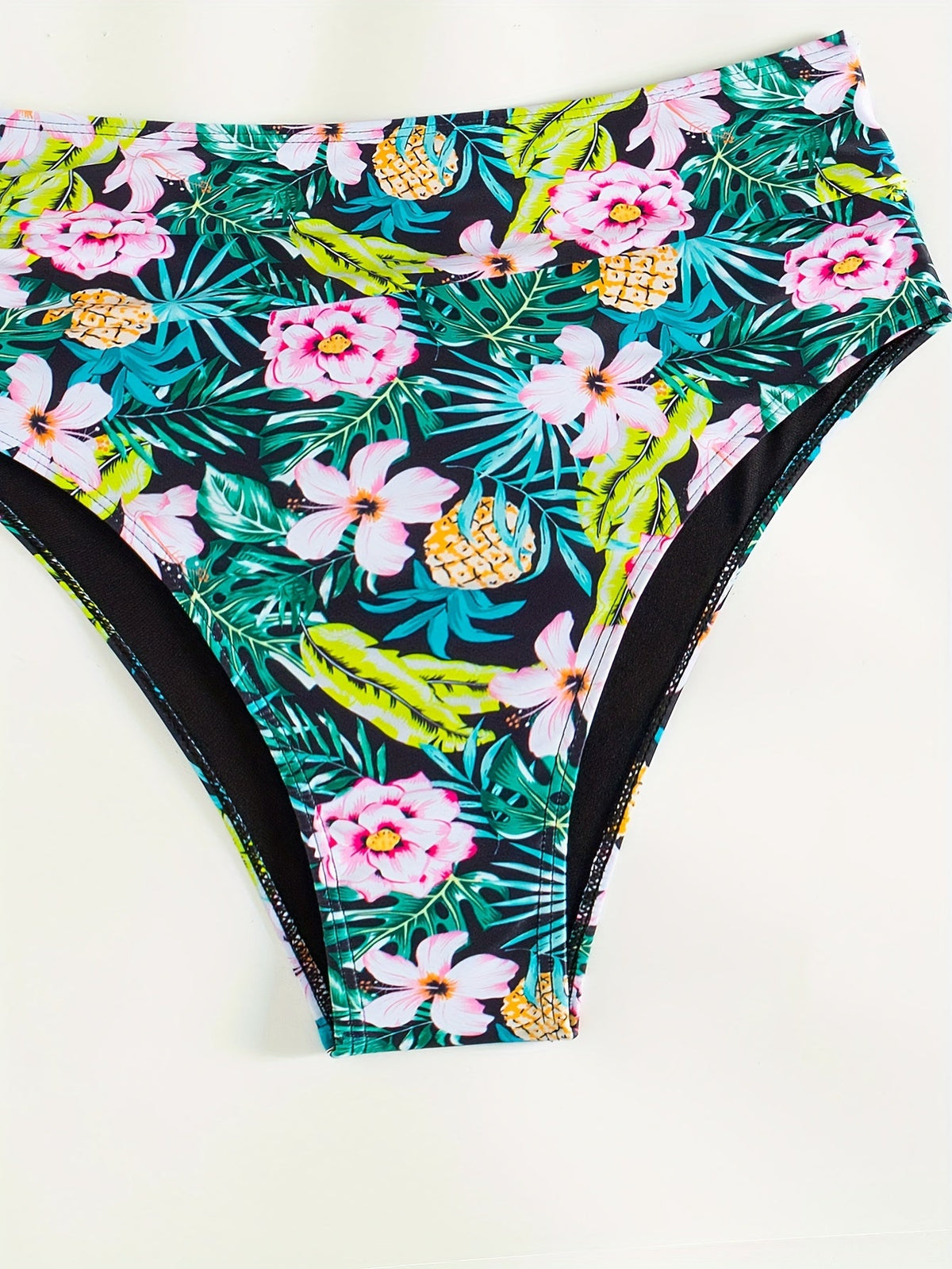 Bikini Solid Black Twist Front High Waist 2 Piece Swimsuit for Women – Stretchy V Neck Bikini Set with Ruched Tummy Control and Cross Strape Detail – Quick Drying Polyamide Swimwear for Beachwear Poolside and Summer Travel