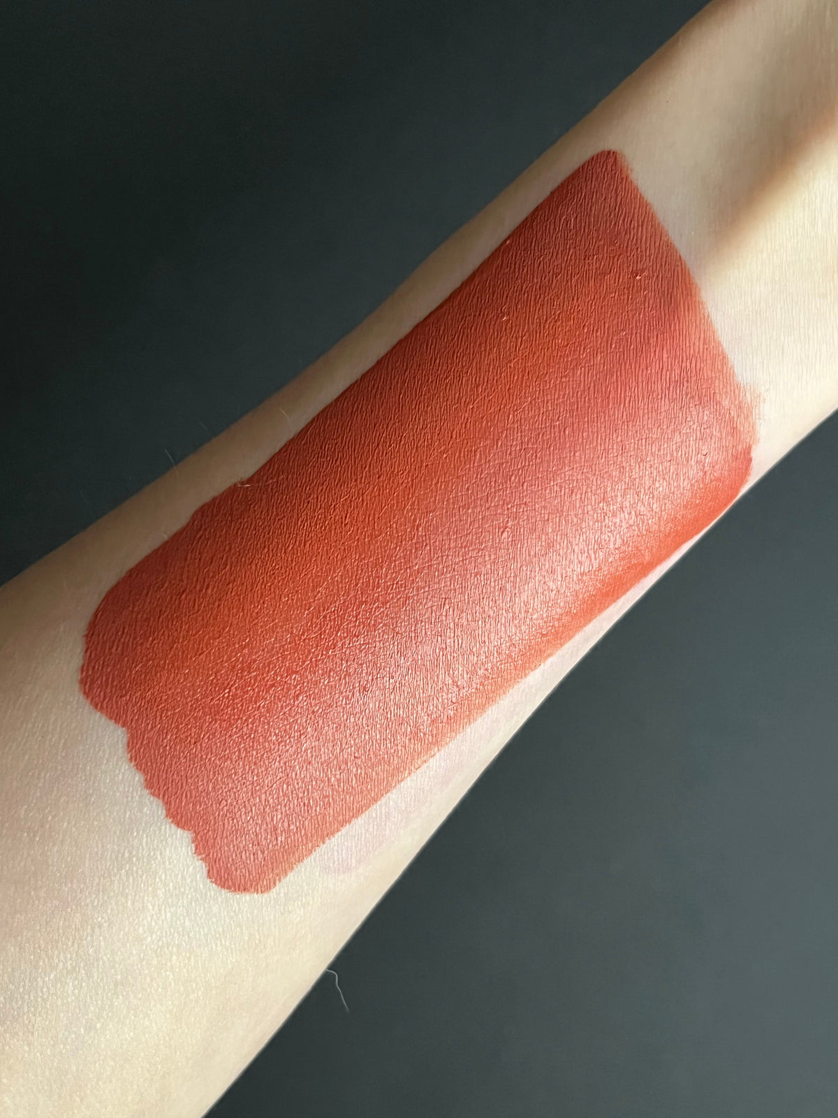 36 - Sienna (Brown) Water Activated Graphic Liner