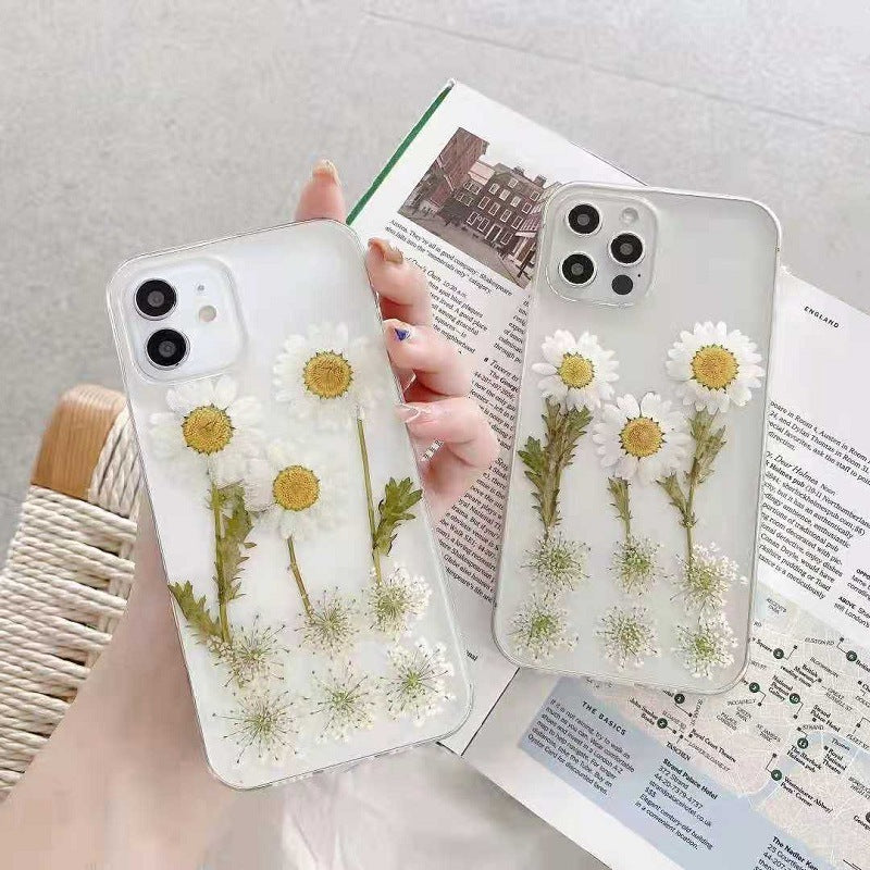 Epoxy Daisy Protective Phone Case