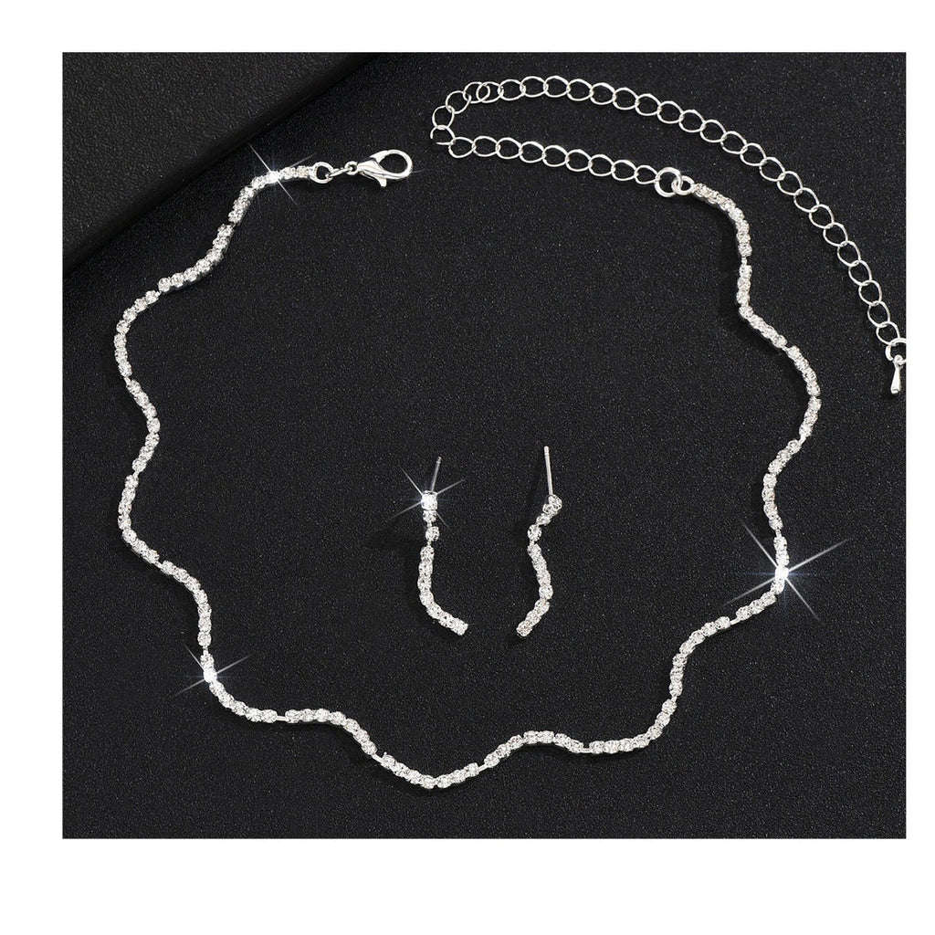 In Stock Supply Bridal Necklace Earrings Suit Simple Shiny Rhinestone Suit Wedding Dress Accessories