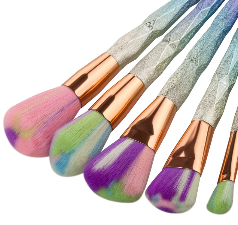 7 Diamond Makeup Brushes