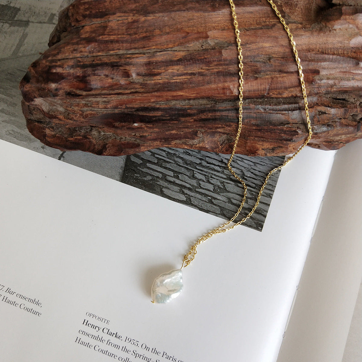 Baroque Pearl Pendant Necklace