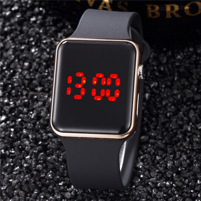 LED Electronic Sport Silicone Kids Watch Fashion Casual Outdoor Digital Display Watches Simple Kids Digital Watch Sport Led Simply Stylish Electronic Digital Wrist Watches For Women Ladies Teens Girls