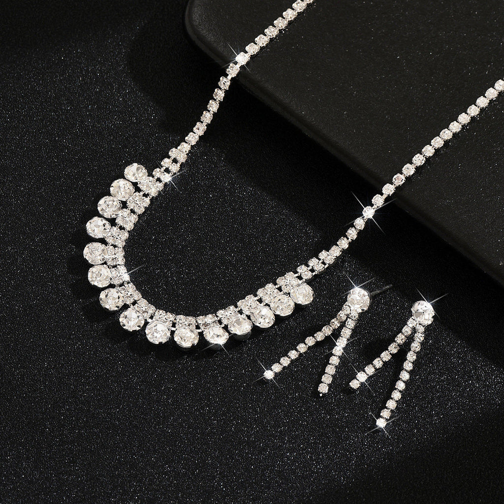 Eco-friendly 2026 Fashionable Versatile Foreign Trade Jewelry Women's Dinner Party Necklace And Earrings Two-piece Set Wholesale Hot Sale