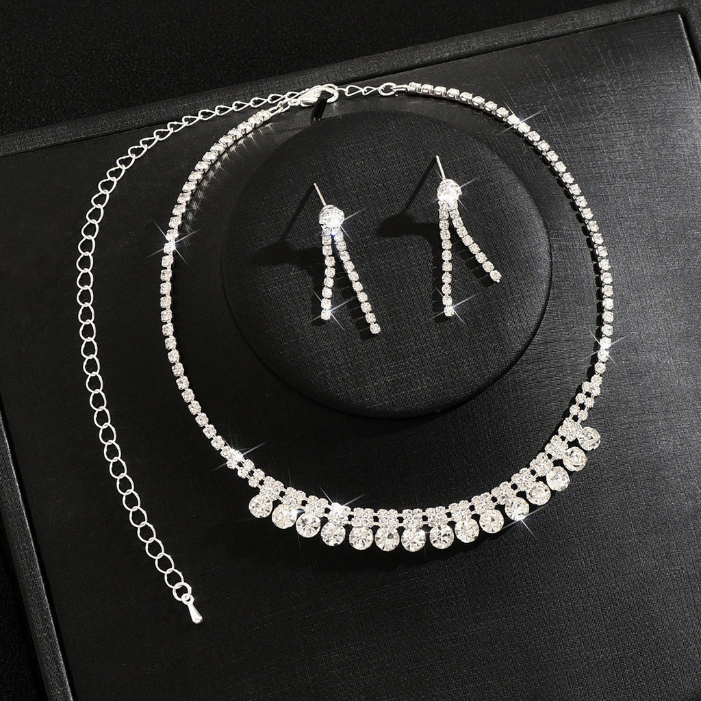 Eco-friendly 2026 Fashionable Versatile Foreign Trade Jewelry Women's Dinner Party Necklace And Earrings Two-piece Set Wholesale Hot Sale