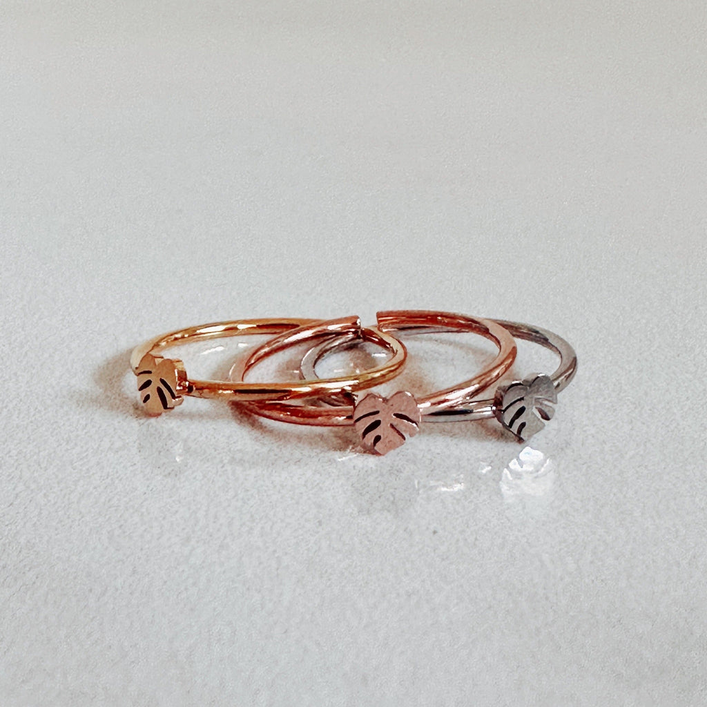 Monstera Deliciosa Dainty Minimal Plant Ring
