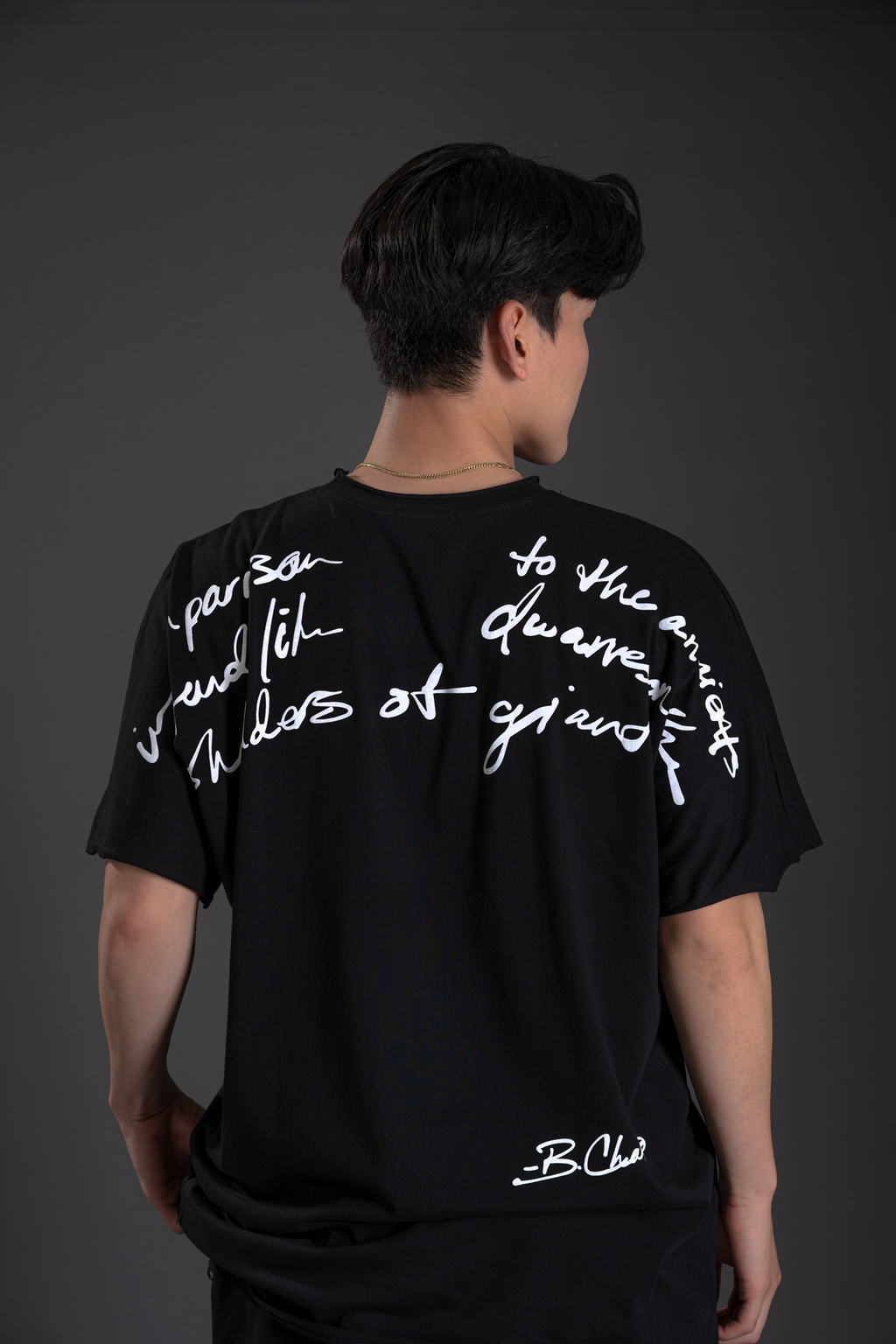 Seeker Tee - Onyx