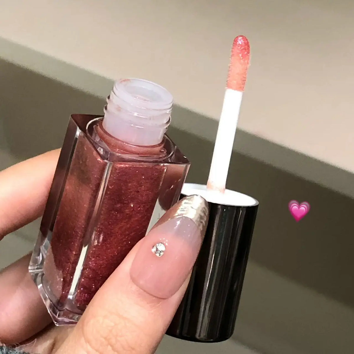 Herorange Starlight Radiant Lip Gloss Pearlescent Fine Shimmer Long-Lasting Moisturizing Non-Fading Non-Sticky Clear Watery Lip Glaze