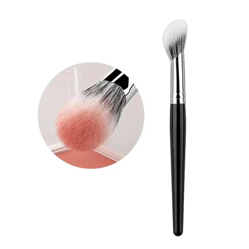 1/2Pcs Peach Heart Blusher Brush - Small Flat Precise for Powder/Cream/Liquid Blush, Makeup Tool