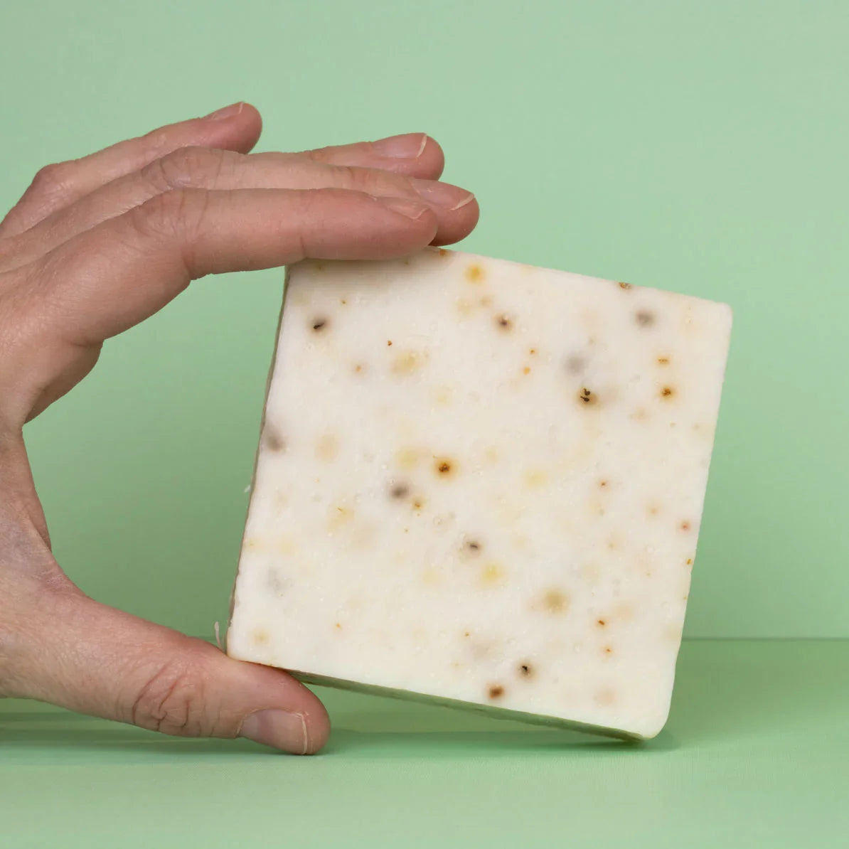 Tea Tree Citrus Scrub Body Wash Bar