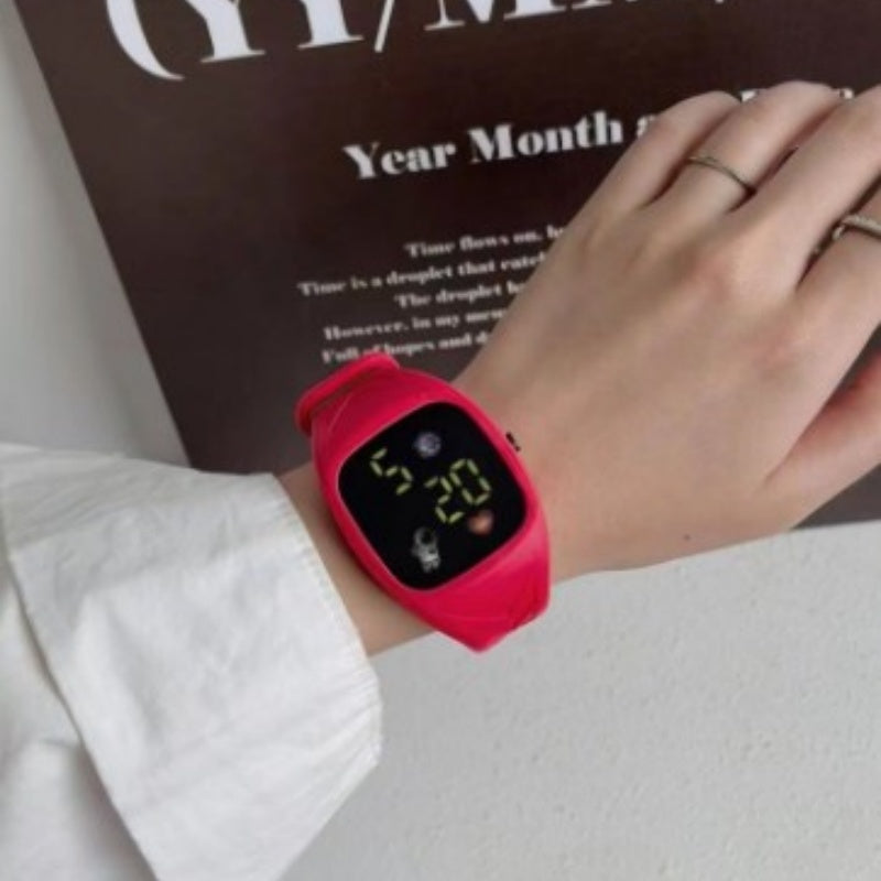 Cool Stylish And Minimalist Smart Electronic Watch For Boys And Girls