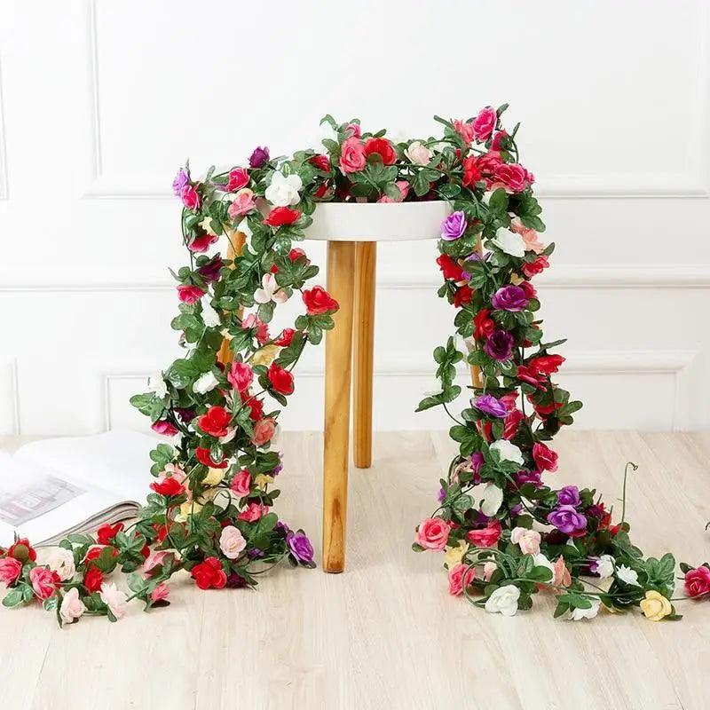 Beautifully Designed 250CM Rose Artificial Flowers Christmas Garland for Wedding Home Room Decoration Spring Autumn Garden Arch Fake Plant Vine