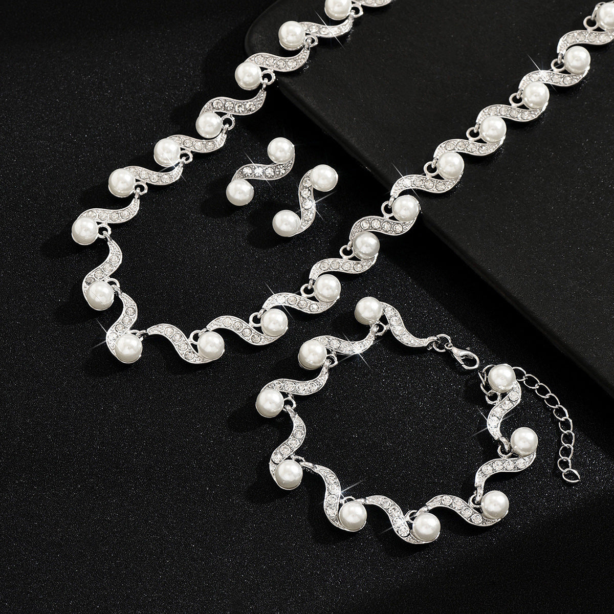 Cross-border Bridal Wedding Dress Rhinestone Pearl Necklace, Earrings, Bracelet Set, Luxurious And Dazzling For Prom And Party