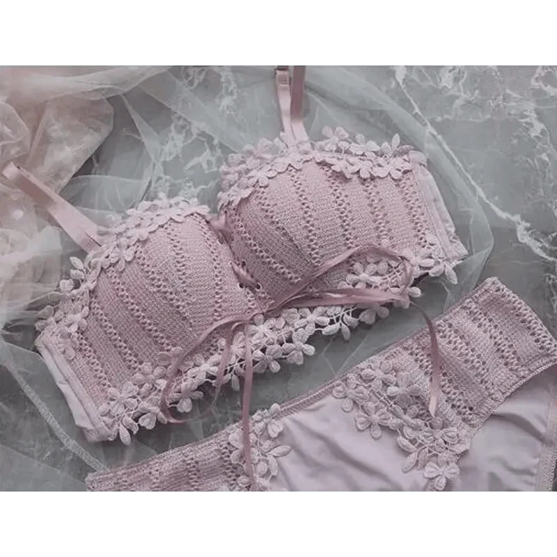 Charming Floral Embroidery Bras for Women Tied Lingerie Seamless Bra Bralette Wireless Brassiere Female Underwear Intimates