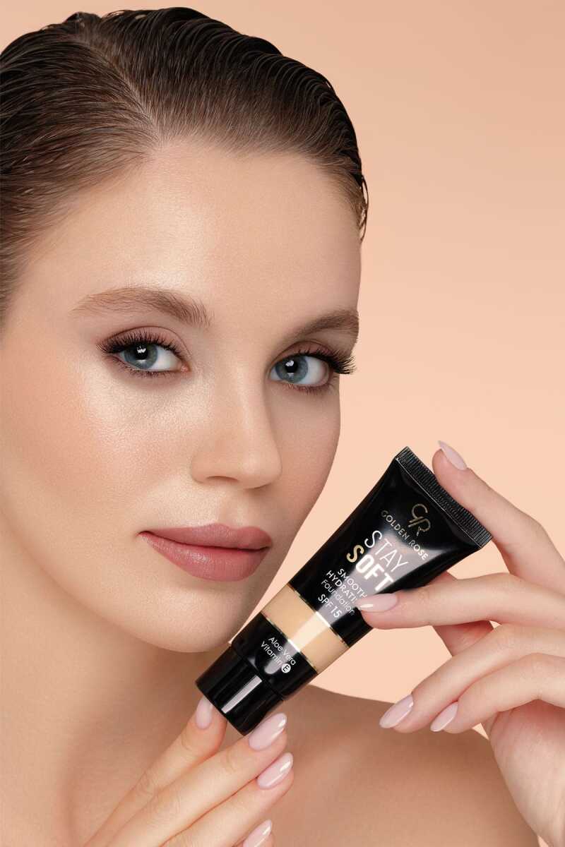 Golden Rose Stay Soft Smooth Hydrating Foundation - 214 - 30ml