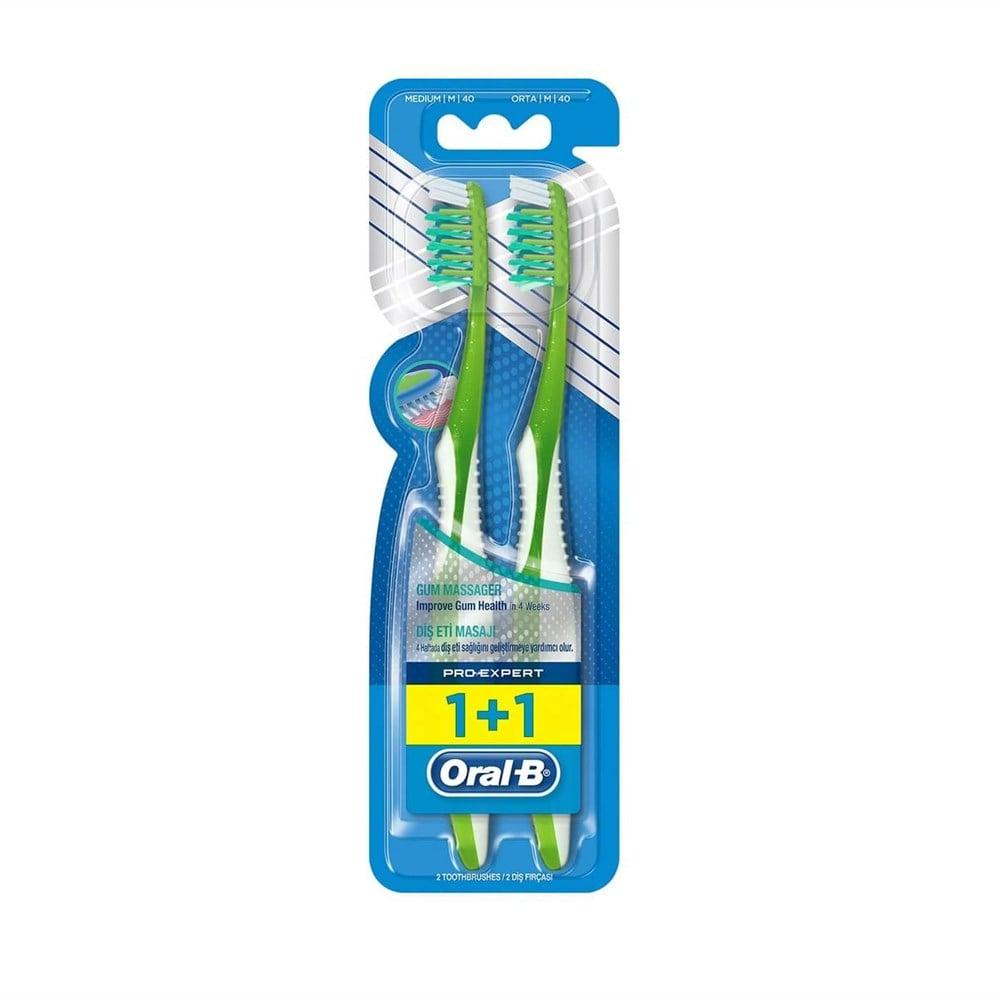 Oral-B Pro-Expert CrossAction Massager Manual Toothbrush, Medium, 2 Pack
