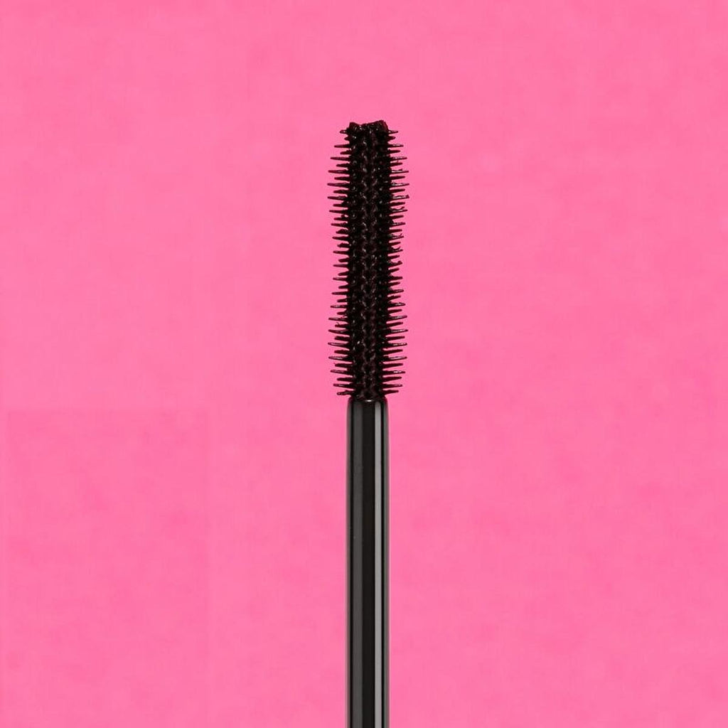 theBalm Big Fan Defining Mascara: Xtra-Lush Brush for Volumizing & Long-Lasting Eyelash Enhancement – Achieve Dramatic, Thick Lashes All Day.