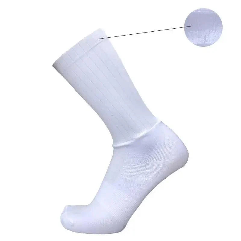 Stylish Summer  Breathable Cycling Socks For Men Anti Slip Seamless Sports Cycling Socks For Men Modern Design Running Sports Socks