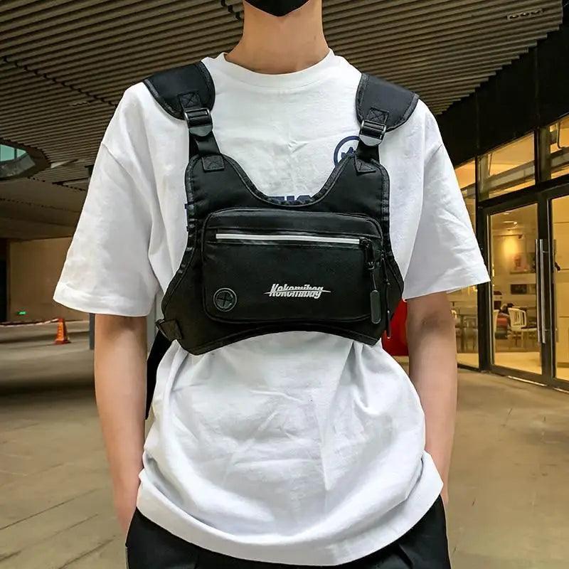 White Fashion Men Lightweight Chest Bag Running Pack For Workouts Running Phone Holder With Extra Storage Minimalist Design